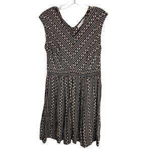 Sunny Girl - Sleeveless Black and Cream Patterned V-Neck Dress - Sz XL